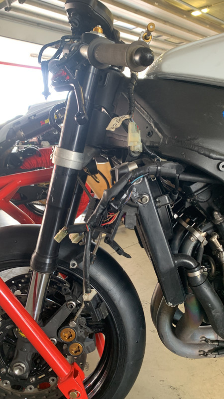 8BEA8160-907F-406C-AEEB-3EDFBDA2C663