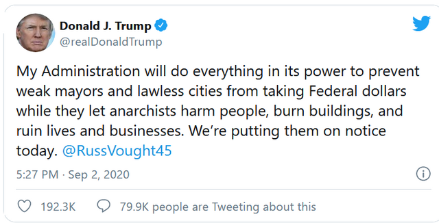 Công đoàn cảnh sát lớn nhất Mỹ ủng hộ Trump tái đắc cử 1