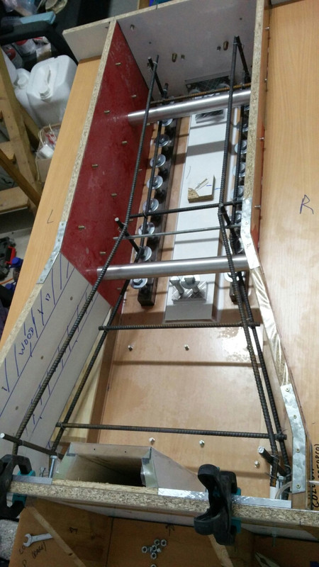 15722522825901