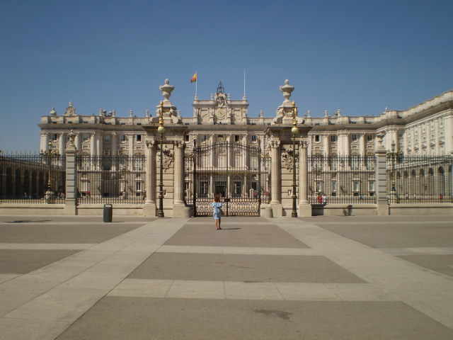 Madrid 2016 un paseo por nuestra historia - Blogs de España - Lunes 8 de Agosto: Llegada y primeros pasos por la ciudad. (7)