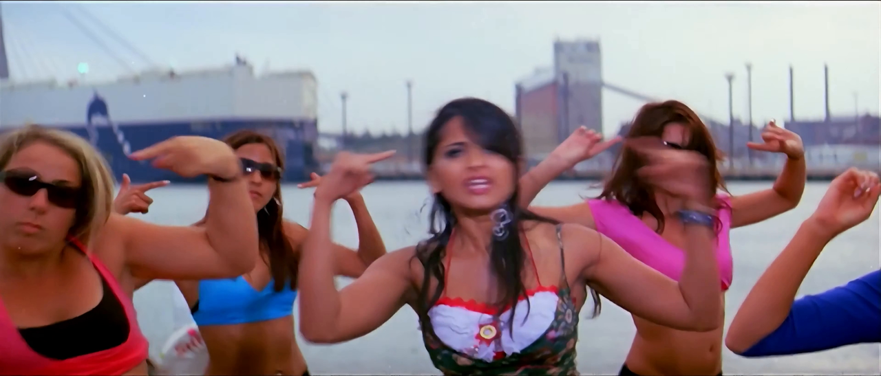 Anushka Shetty Title 4K Song from Okka Magadu2025-04-24 18-42-52-372-251