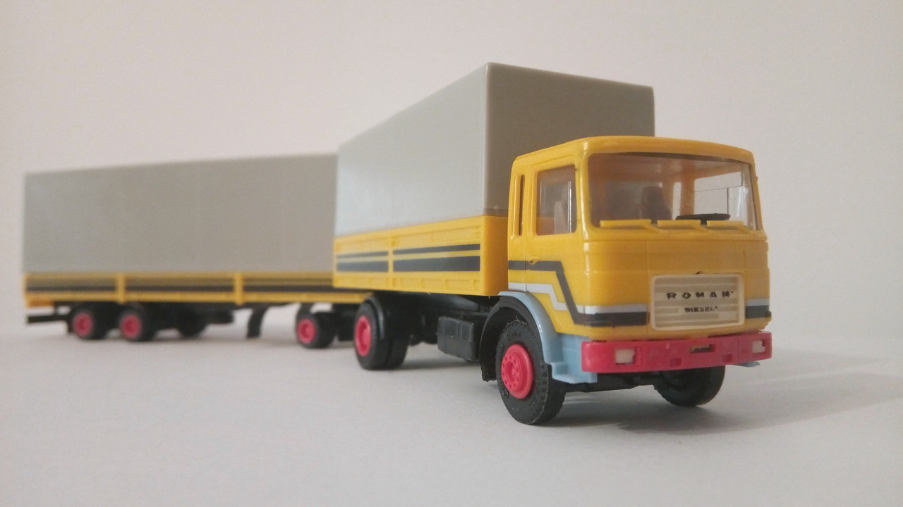 Macht (7713)
