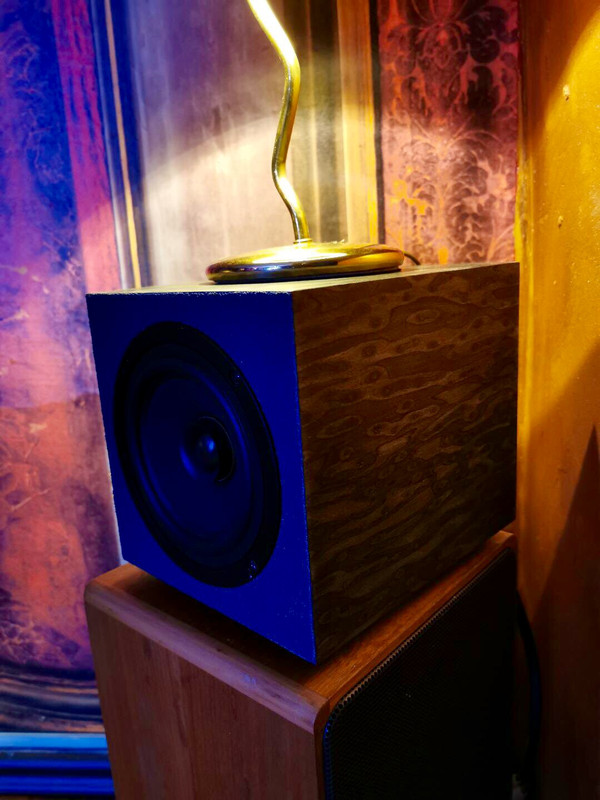 26461C37-51C3-4ED8-B93E-437D017F07BB