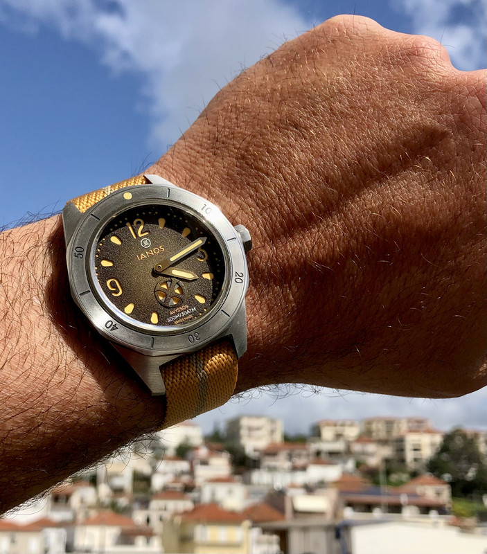 D341A520-20F6-4334-93CF-E796F2033FEF