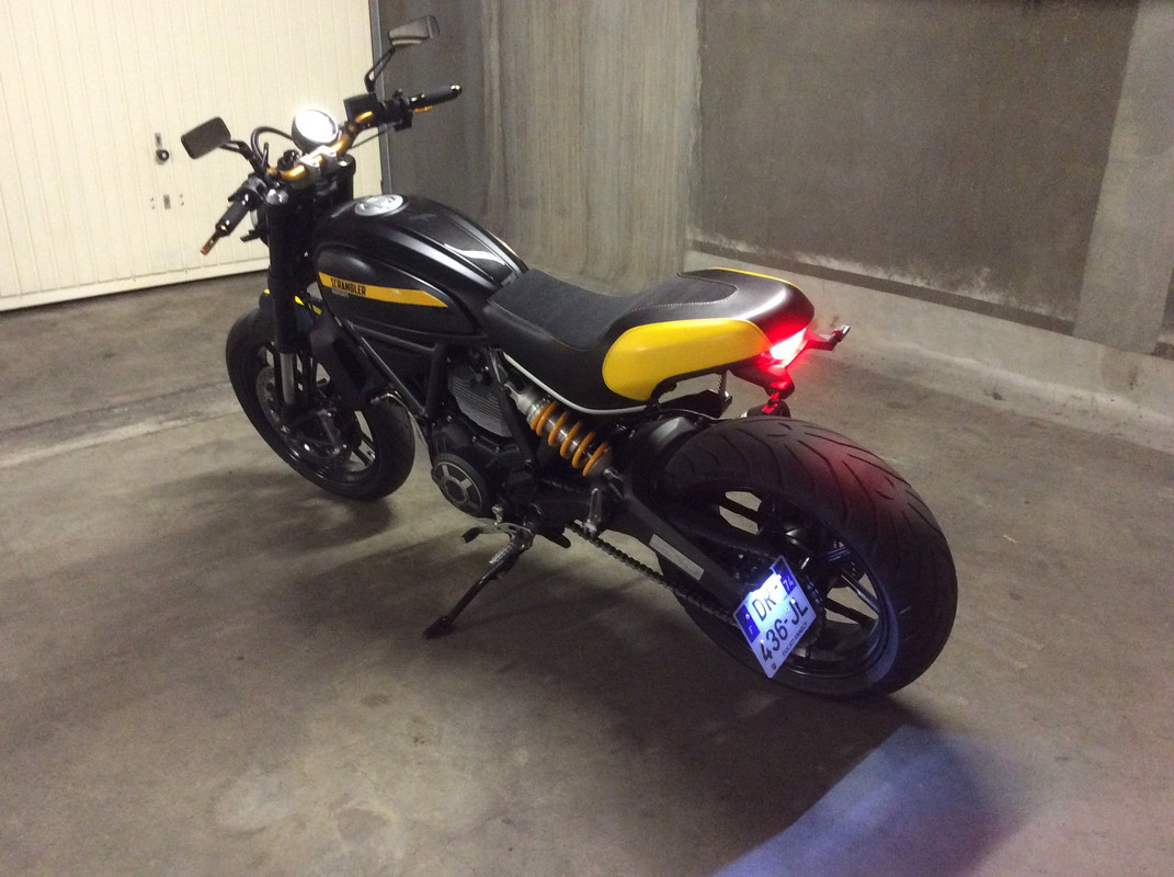 ducati scrambler  (2)