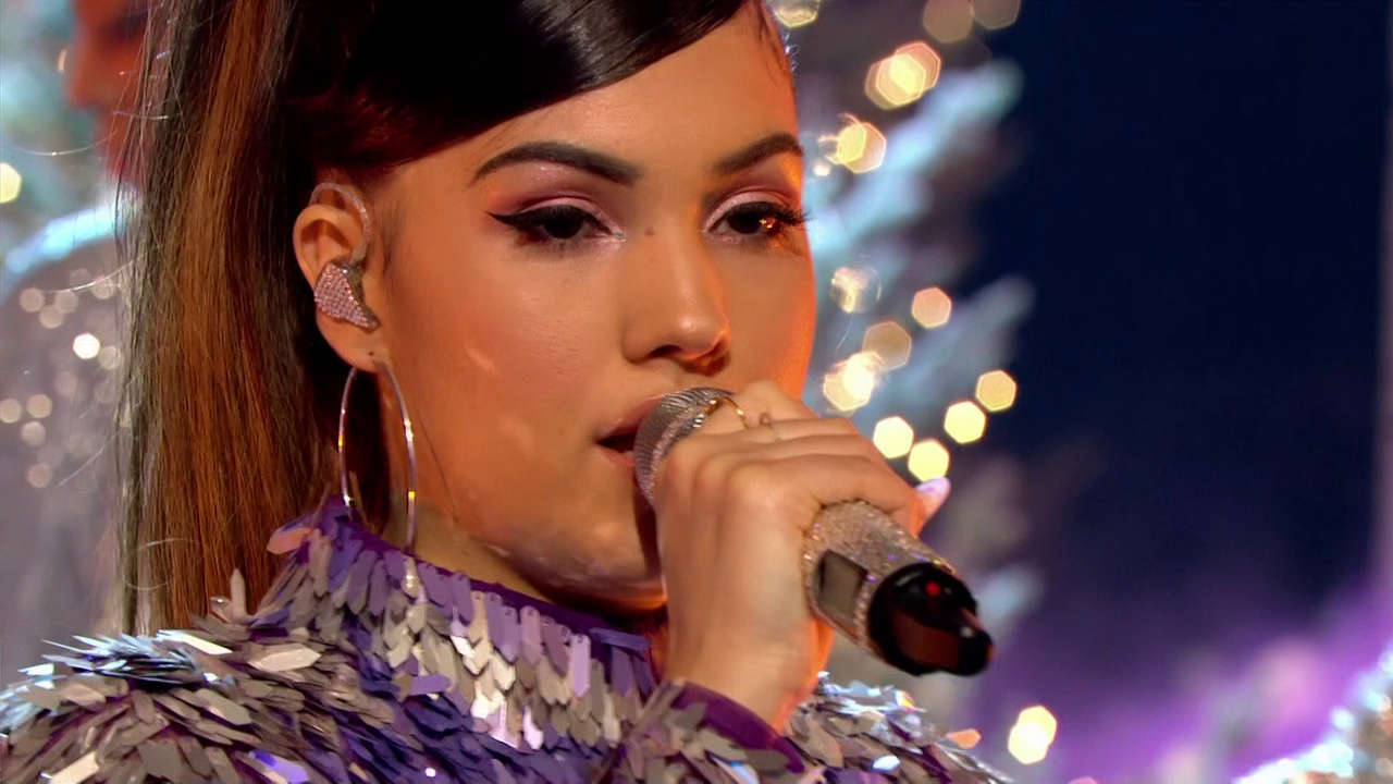 HDTV Mabel Dont Call Me Up Top Of The Pops Christmas 2019 BBC