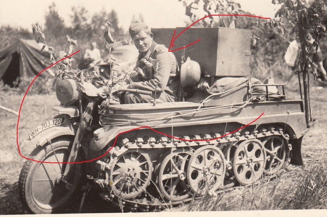 Foto Soldat NSU Kettenkrad 11. PD Einsatz Rußland Sd.kfz. 2 1942