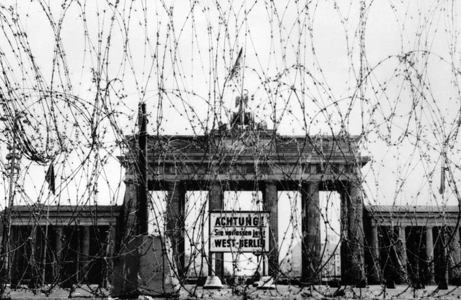 Колючая проволока - как скромное изобретение перекроило карту мира и войны Колючая проволока - как скромное изобретение перекроило карту мира и войны