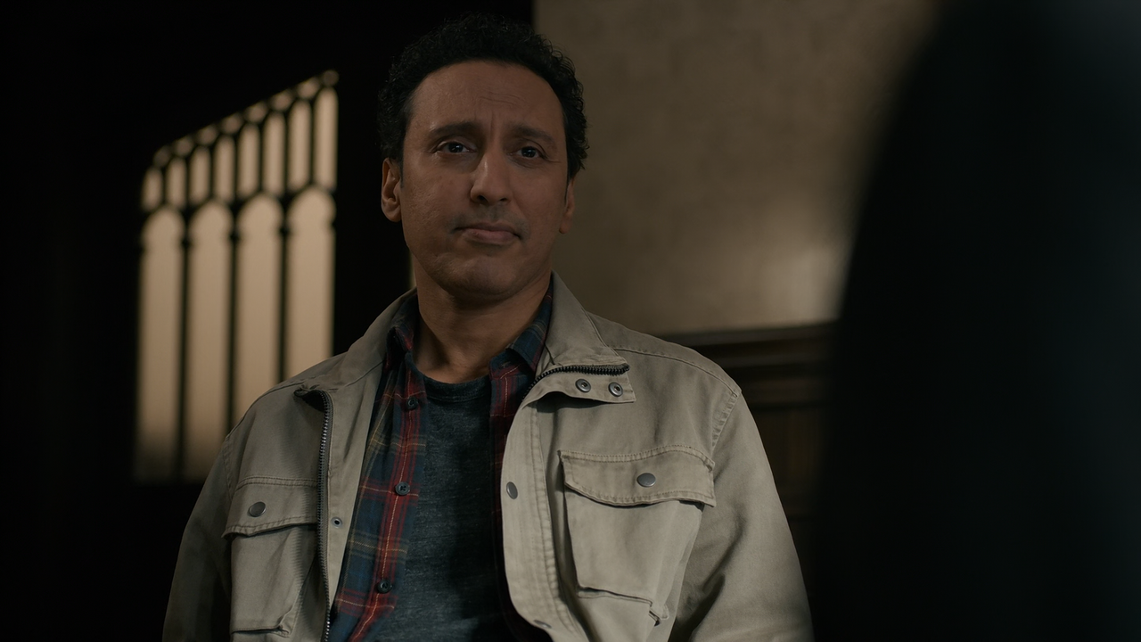 Evil.S02E01.N.Is.for.Night.Terrors.1080p.10bit.AMZN.WEB-DL.DDP5.1.HEVC-Vyndros.mkv_snapshot_25.47_[2