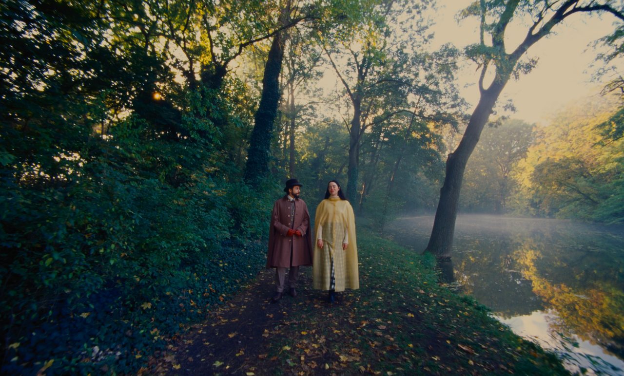 mpv-shot_Poor.Things.2023.2160p.UHD.WEB-DL.DV.HEVC-Нечипорук_01_58_02_0010