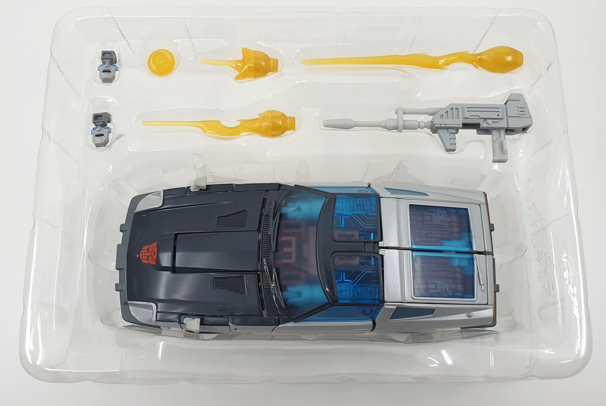 MP-18-Bluestreak-Packaging-Collectible-pin-11