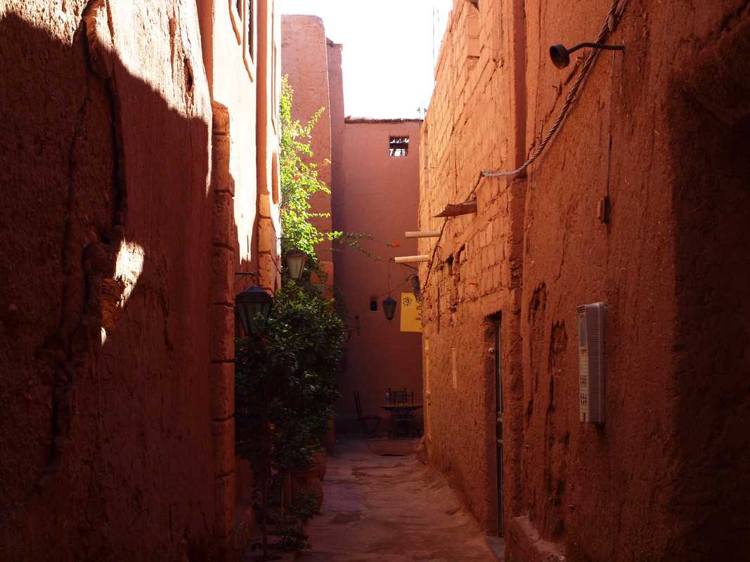 El Valle del Drâa, la gran arteria del sur de Marruecos - Blogs de Marruecos - Ouarzazate, un decorado de cine (21)