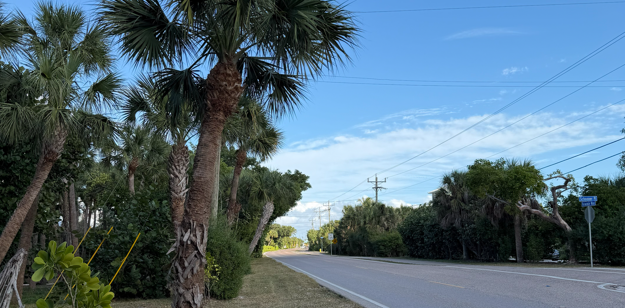 [Image: Sanibe-Island1.png]