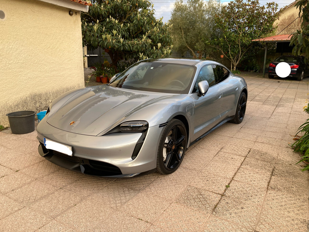 D83EFE34-FBFF-4B38-A68D-FCC509CA5F90