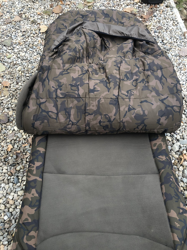 884D4C20-ED7A-49D0-82A8-723DFFFEA507