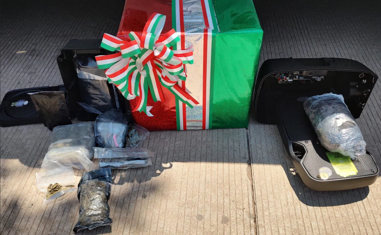 Narcos en Sinaloa envían regalo patrio lleno de droga sintética
