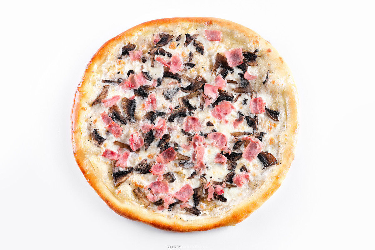 Пицца ветчина и грибы. Буфет котлета ейск. Кафе центральное ейск. Меню кафе ейск. Буфет котлета ейск.