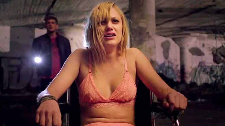 It Follows (2014) Full Movie Download It Follows (2014) Full Movie Download