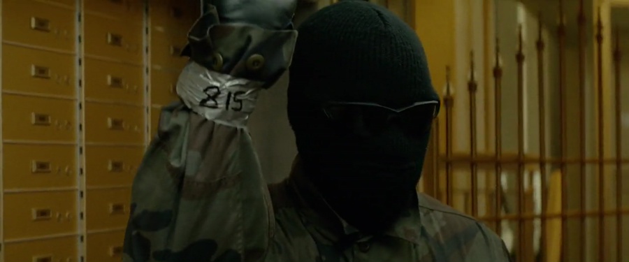 Triple 9 2016 BluRay [Hindi + Tamil + Telugu + English] 480p, 720p ESub Screenshot