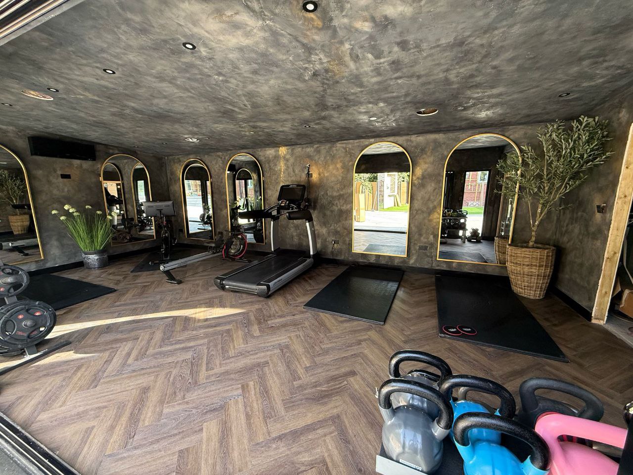Luxury Home Gym & Spa – Romsley - bespoke garden building in Romsley, near Bromsgrove