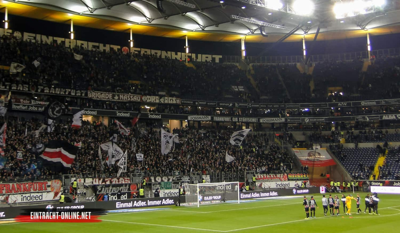 19-20-eintracht-frankfurt-vfl-wolfsburg-19