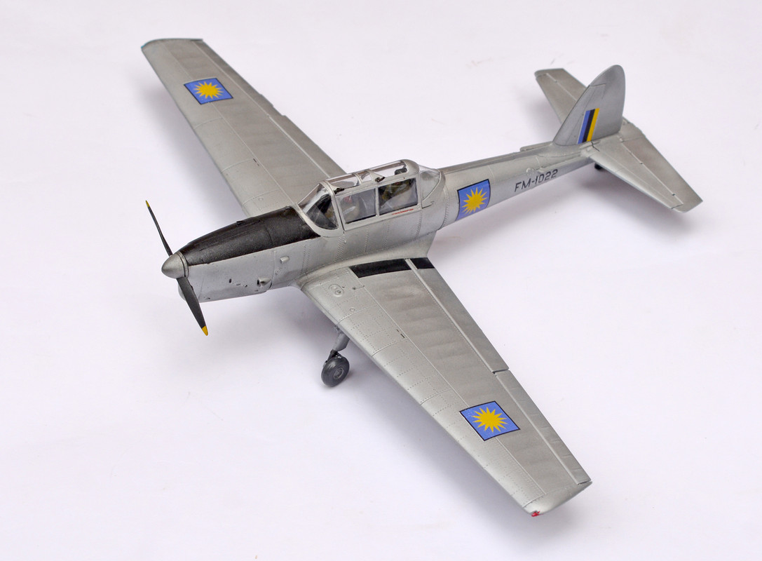 malayan-auxiliary-air-force-airfix-dhc-1-chipmuk-1-48-scales-ready