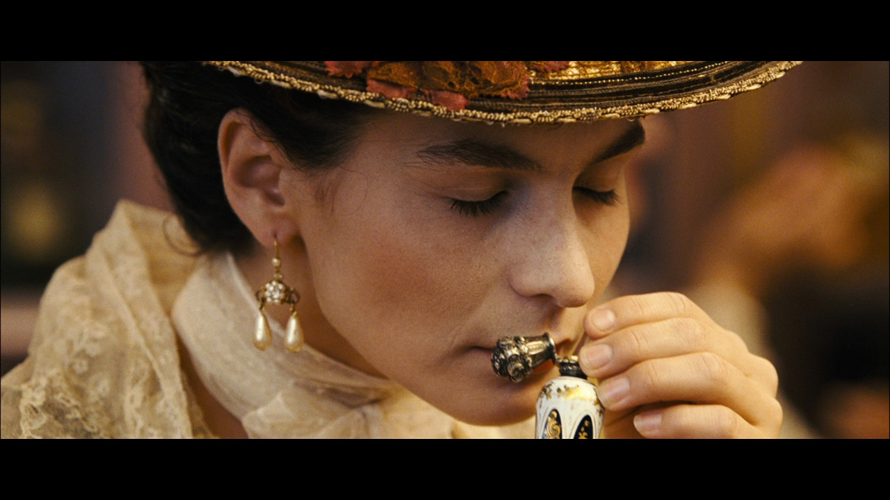 (Vietsub) Perfume The Story of a Murderer 2006 REMUX 1080p Blu-ray AVC DTS-HD MA 5.1-NM21.mkv_snapsh