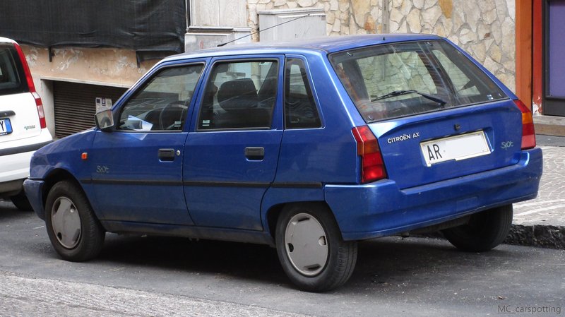 avvistamenti auto storiche - Pagina 33 IMG-1955