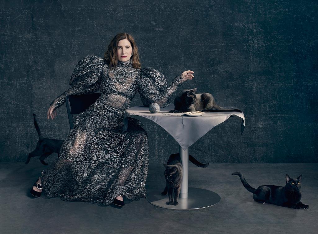Kathryn-Hahn-Alexa-Magazine-06.jpg