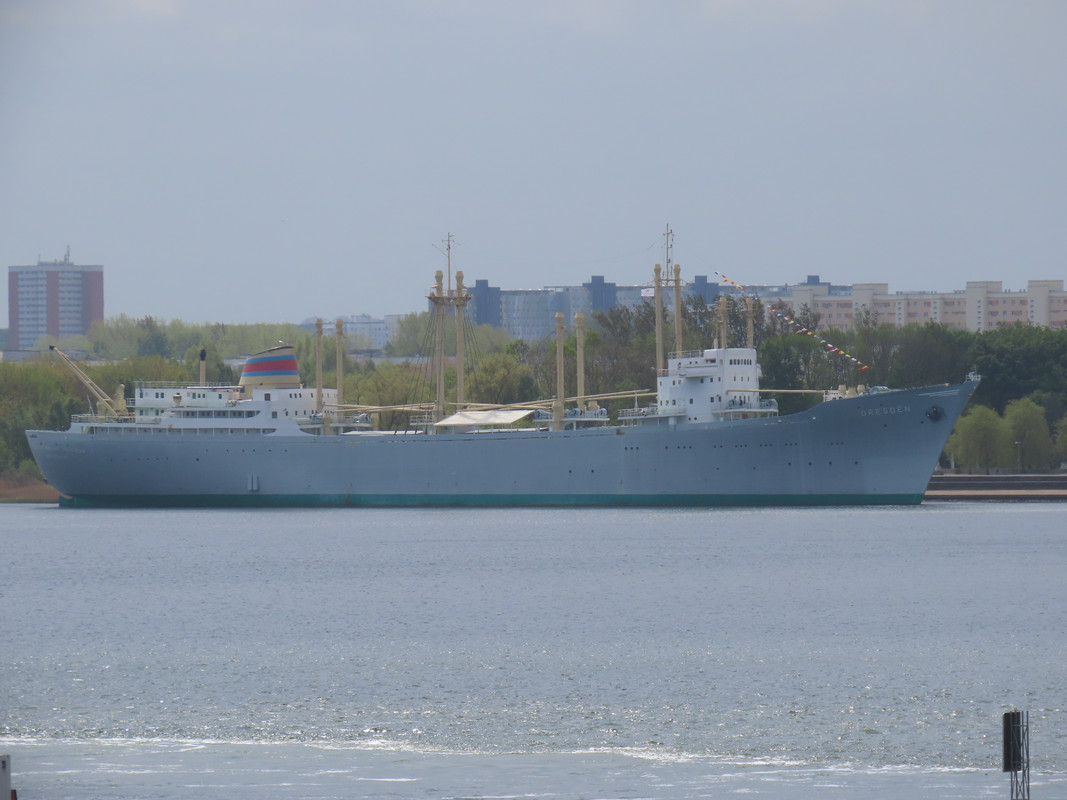 BD234E78-60E4-45BE-8E2E-2C5C1460F89A