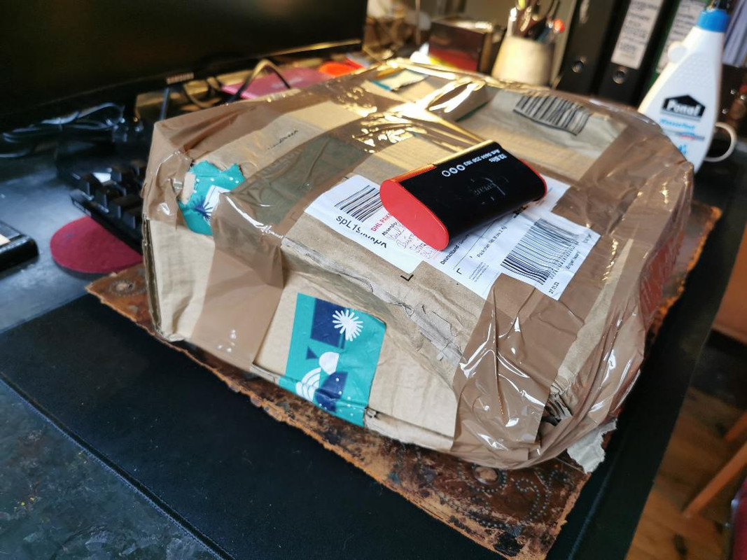 4085952B-668B-401C-A7FA-1170D1D2D9BC