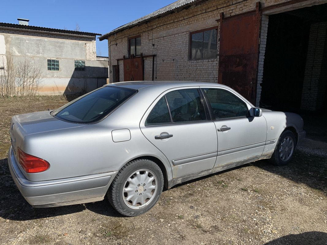 2117B07A-D600-4C99-84C6-D6AAB81784F4