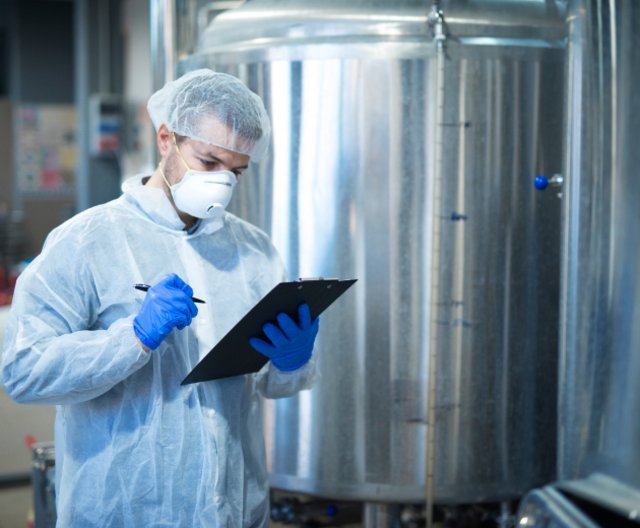 Одяг хімзахисту для лабораторій та науково-дослідних центрів