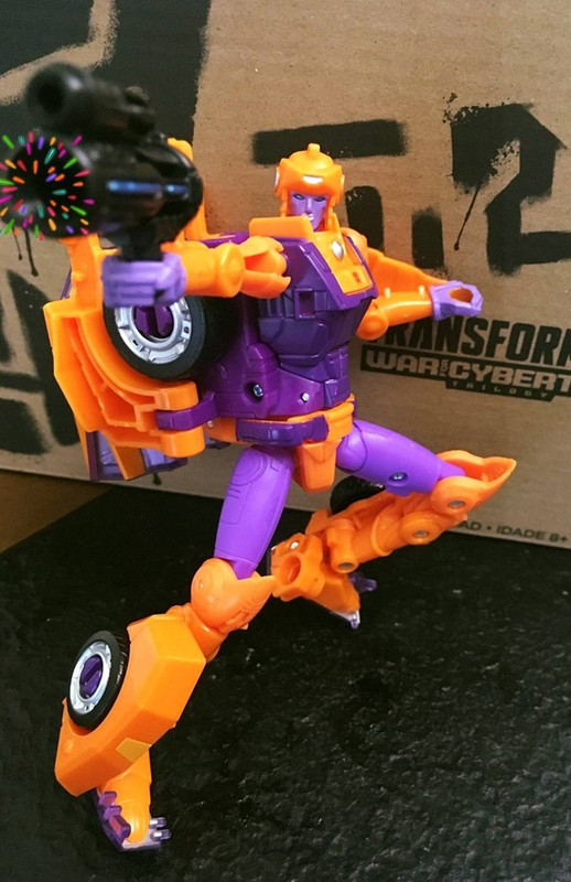 Generations-Selects-Lancer-02