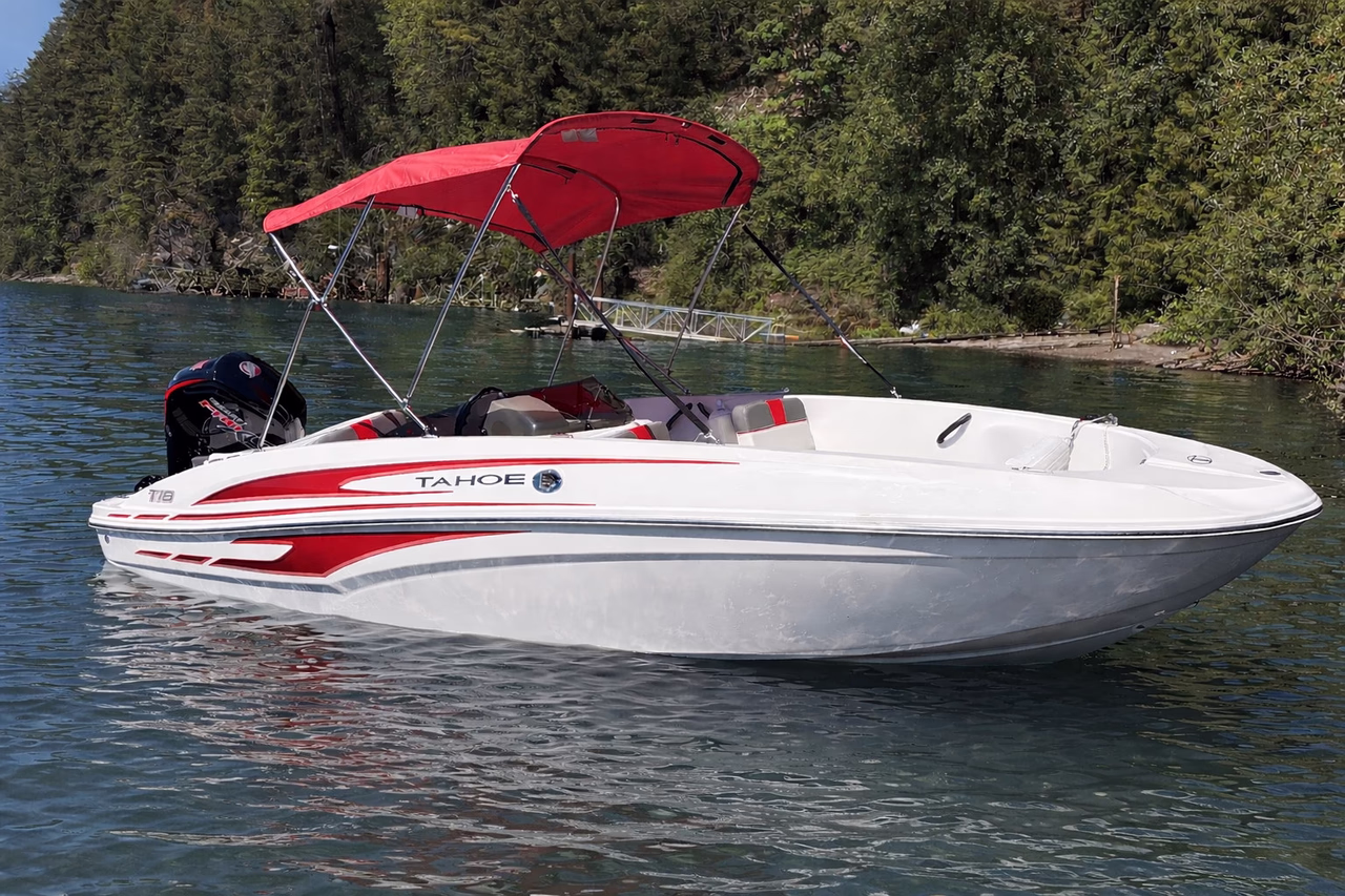 Speedboat