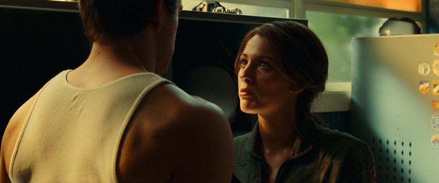 Green Lantern 2011 BluRay [Hindi + Tamil + Telugu + English] 480p, 720p, 1080p ESub Screenshot