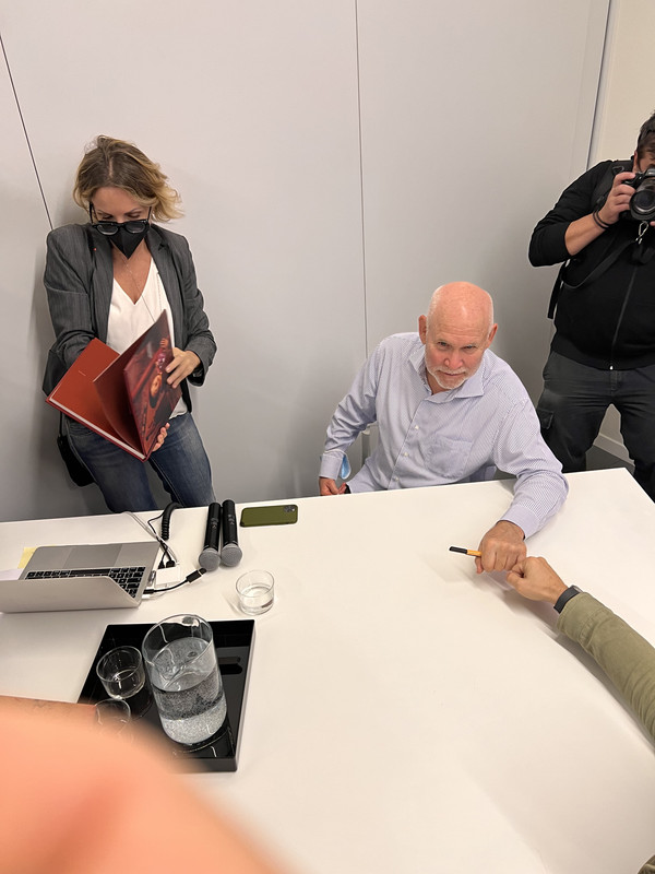 4CE5F894-BBC5-472A-AA70-D12CAA06DABB