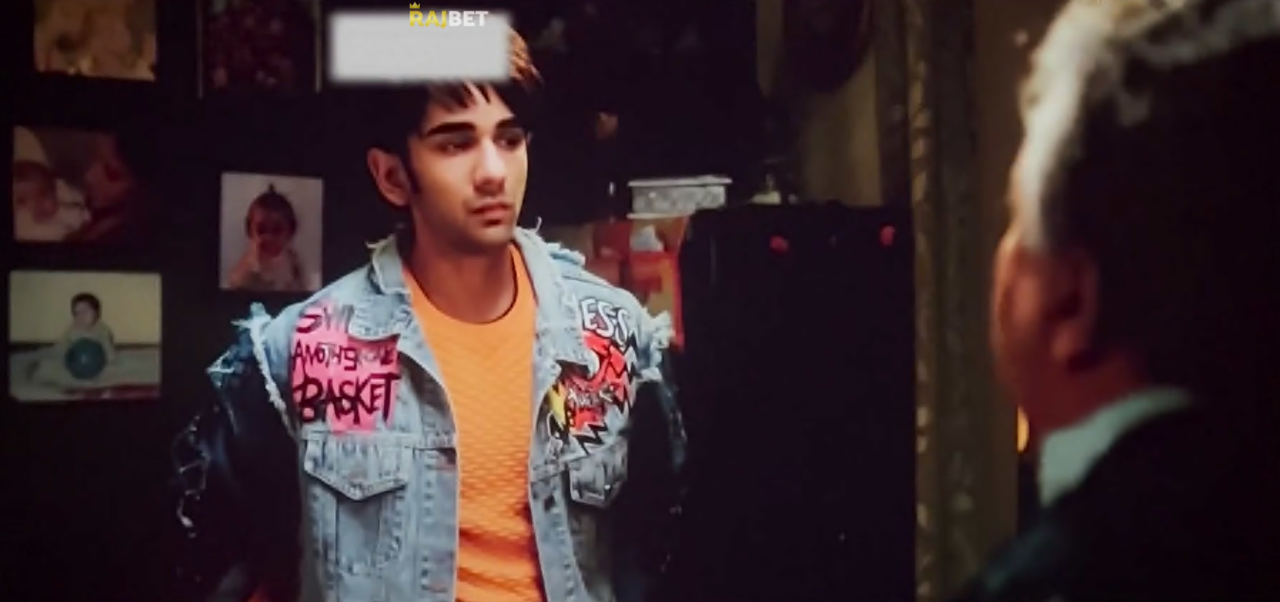 Download Middle Class Love (2022) Hindi Movie Cam Rip