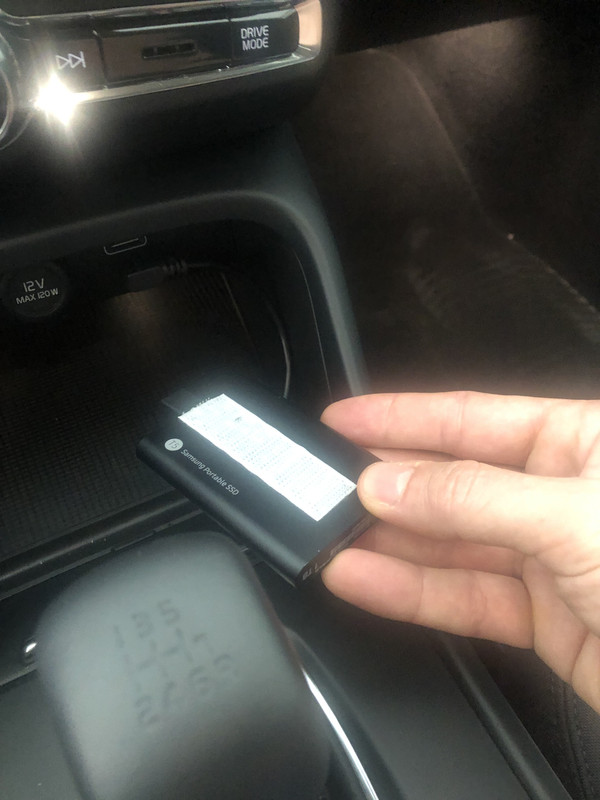 0D4F4A09-7CFE-442A-ACB0-BC7D9DEA20D8