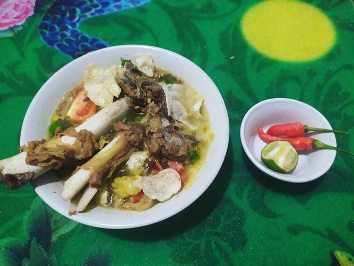 Soto Wedhus Mas Bri, pilihan tempat makan siang enak di Purwokerto.