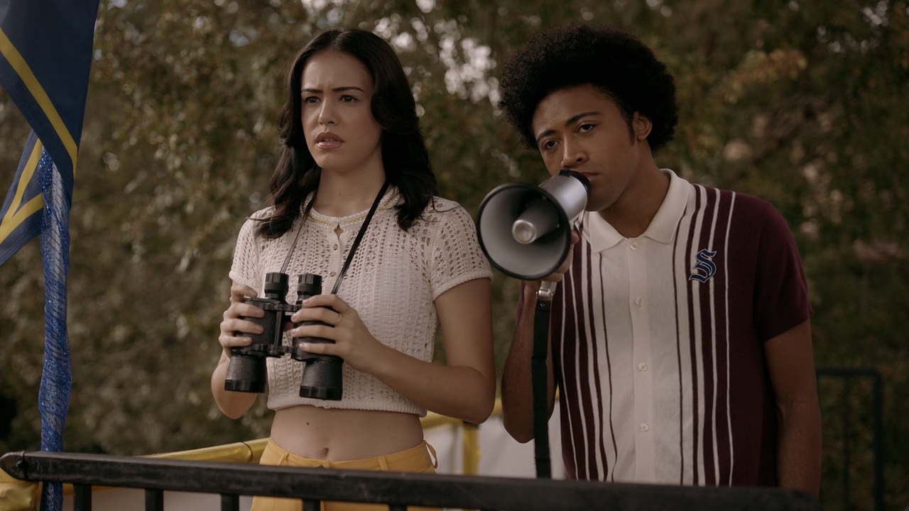 Legacies.S04E06.You're.a.Long.Way.From.Home.1080p.10bit.AMZN.WEB-DL.DDP5.1.HEVC-Vyndros.mkv_snapshot