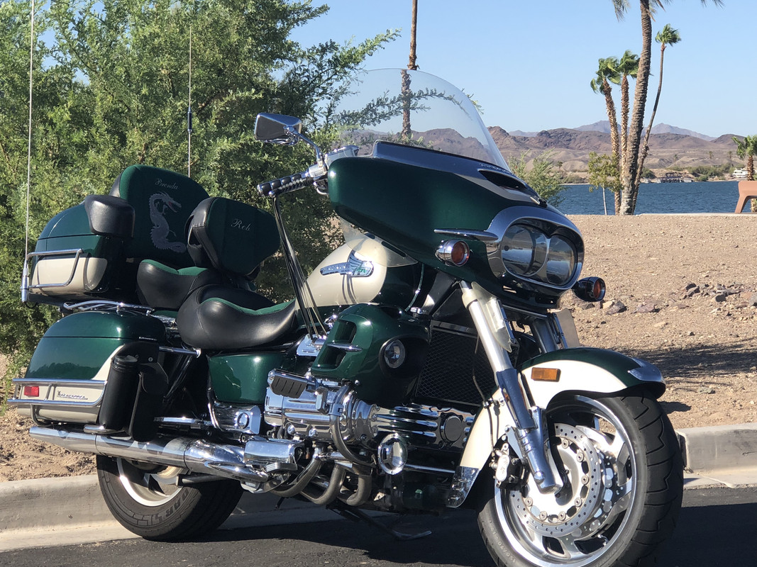 9B07528E-D533-4E1F-943E-80B51BF1E01A