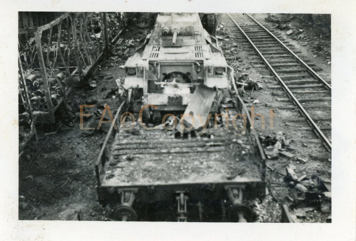 Frankreich Panzer Tank abtransport Kämpfe Foto