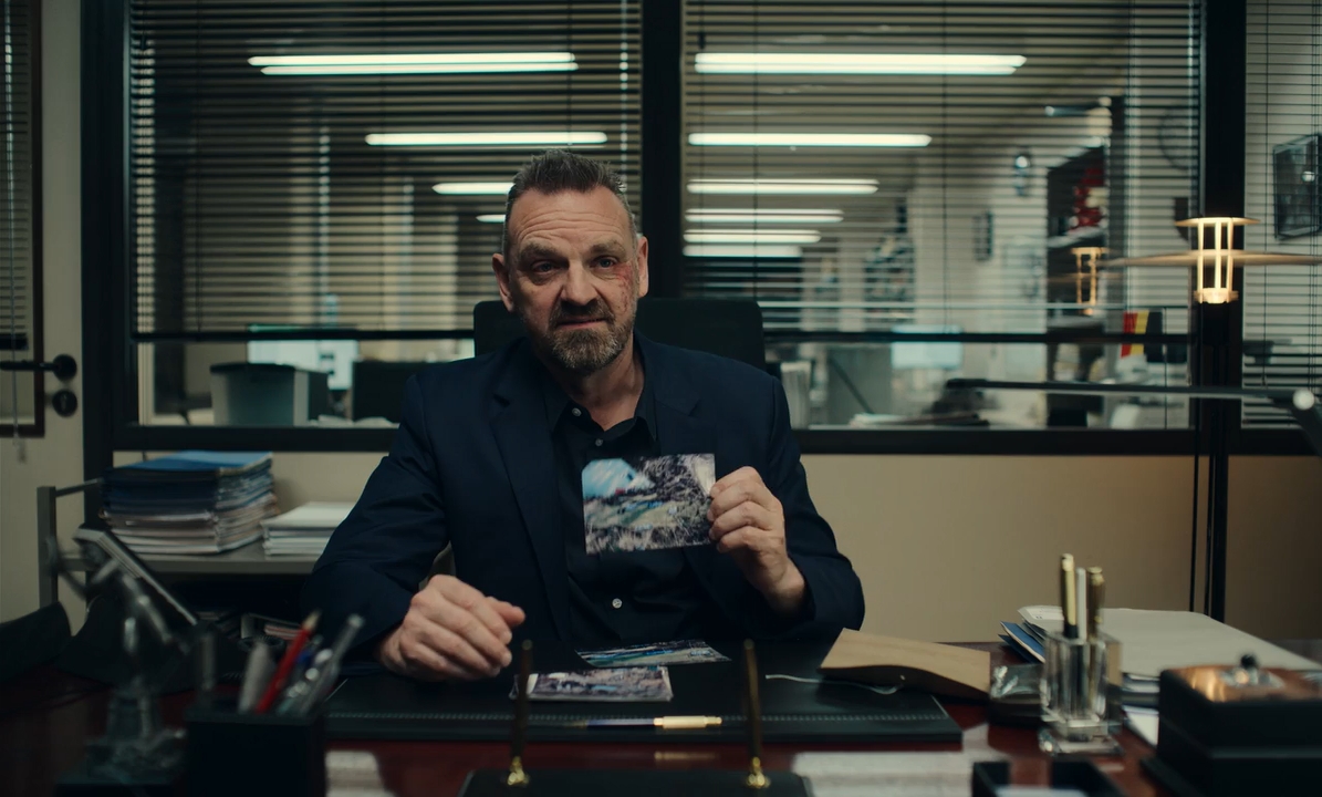 Stolen: Heist of the Century 2025 WebRip [Hindi + English] 480p 720p ESub Screenshot