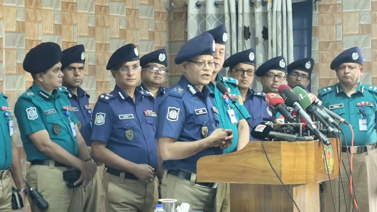 চাঁদাবাজির বিরুদ্ধে ব্যবস্থা নিতে নতুন আইন করা হচ্ছে: আইজিপি