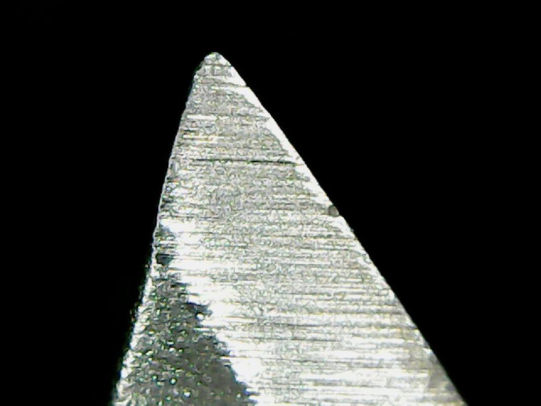 Edge - Spyderco Military S90V - 16