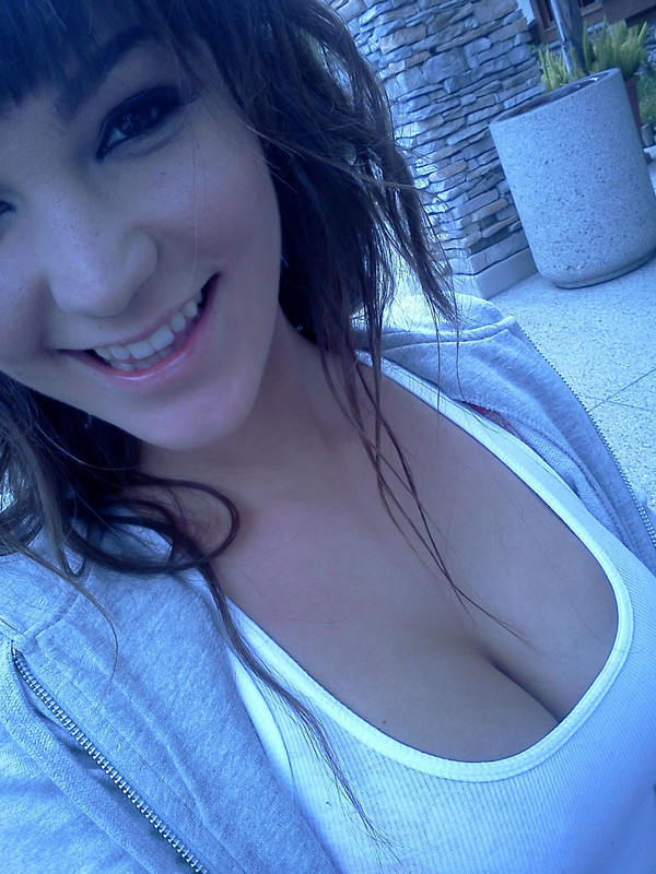 [Image: Nude-Amateur-Pics-Busty-Teen-Selfies1.jpg]