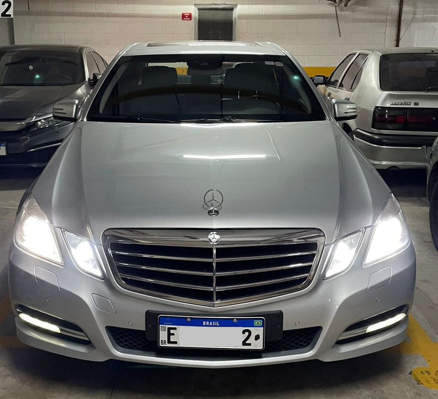 W212 - E350 2011/2011 Blindado R$ 85.000,00 - VENDIDA Farois-frente-boa