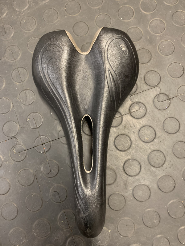 A4107C01-FB5F-4C88-A8A1-C5EC70B9FC58