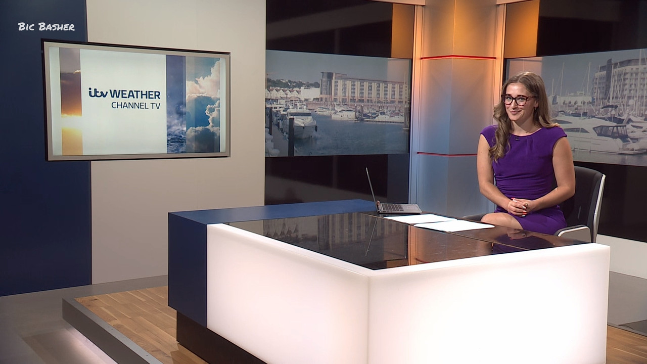08 27 13 55 00 ITV News Channel TV Weather ts snapshot 08 49 089